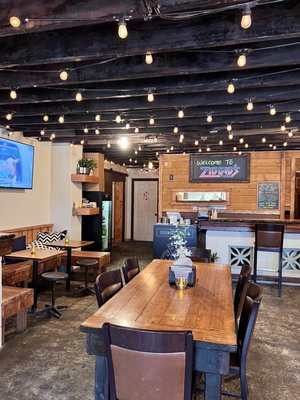 Ziggie's Pizza by null