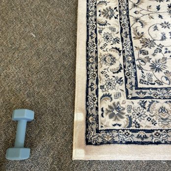 Be Free Carpet Cleaning - Discoloured rug after cleaning - Carpet Cleaning Near Me