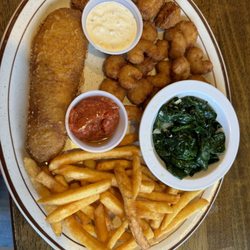 Circle E Diner - Fried seafood platter