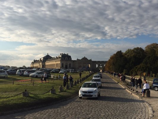 Château de Chantilly by null