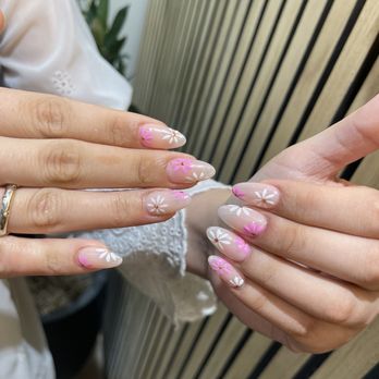 MOI Nails By Spring - Nails - Nail Salons Near Me - Los Angeles, California MOI Nails By Spring - Nails - Nail Salons Near Me - Los Angeles, California
