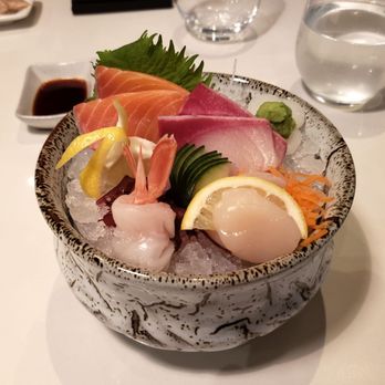 Miku - Sashimi appetizer - Japanese Near Me - Toronto, Ontario