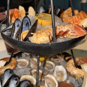 1832 Steakhouse - Seafood tower - Steakhouses Near Me - Durant, Oklahoma