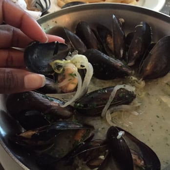 Bistro Moulin - Look at how juicy - Wine Bars Near Me - Monterey, California Bistro Moulin - Look at how juicy - Wine Bars Near Me - Monterey, California