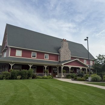 Fair Oaks Farms - Side view of the Restaurant - Attraction Farms Near Me - Fair Oaks, Indiana