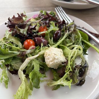 Del Lusso - Mediterranean salad! - Pizza Near Me - Carlsbad, California