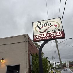 Porto Pizza & Grill