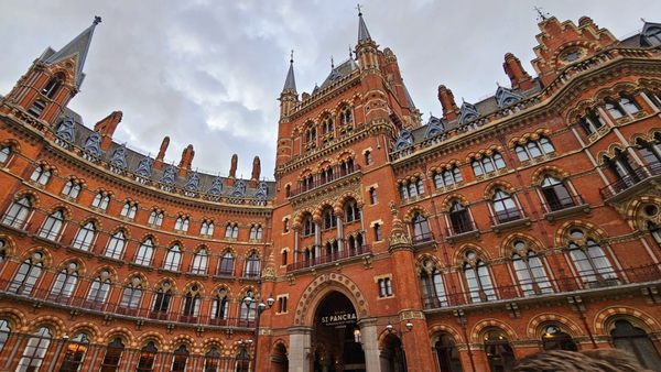 St Pancras International by null