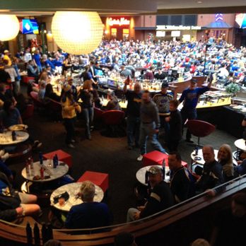 Tinsel Tavern - Sports Bars Near Me - St. Louis, Missouri