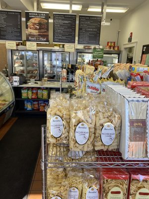 Mona Lisa Salumeria by null