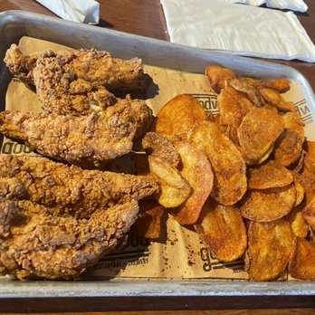 Goodwood Brewing Frankfort - Chicken Fingers - Brewpubs Near Me - Frankfort, Kentucky Goodwood Brewing Frankfort - Chicken Fingers - Brewpubs Near Me - Frankfort, Kentucky