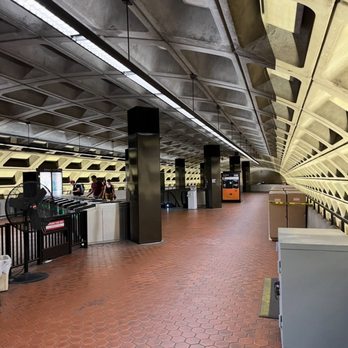 Foggy Bottom-GWU Metro Station - Public Transportation Near Me - Washington, DC, District of Columbia Foggy Bottom-GWU Metro Station - Public Transportation Near Me - Washington, DC, District of Columbia