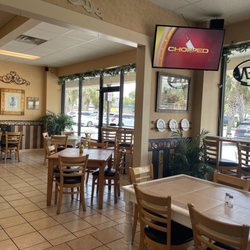 Amelia's Deli & Catering - Bright and clean interior