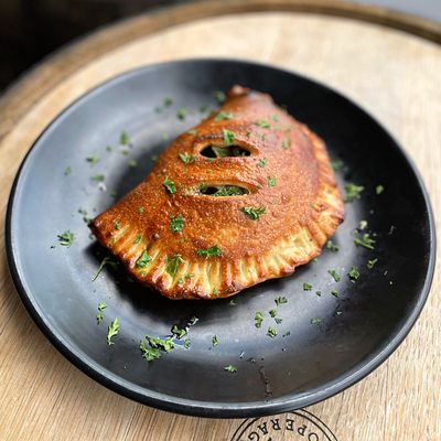 Khaos Brewcade & Kitchen by null