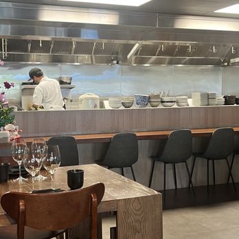 Little Plum - Restaurant - Asian Fusion Near Me - Honolulu, Hawaii