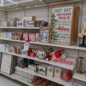 Michaels - Christmas decor ideas - Arts & Crafts Near Me - Apple Valley, Minnesota Michaels - Christmas decor ideas - Arts & Crafts Near Me - Apple Valley, Minnesota