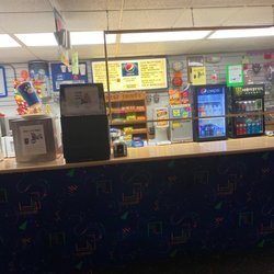 Springfield Lake Roller Rink - Consession stand