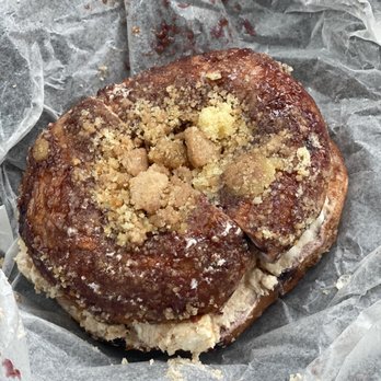 The Bagel Nook - The blueberry crumb with crumb cream cheese - New American Near Me - Freehold, New Jersey