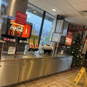 McDonald's - Drink station - Fast Food Near Me - Chilhowie, Virginia