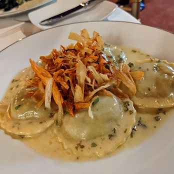 Cicada Restaurant and Lounge - Mushroom ravs - Italian Near Me - Los Angeles, California Cicada Restaurant and Lounge - Mushroom ravs - Italian Near Me - Los Angeles, California