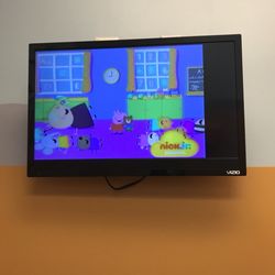Texas Children's Urgent Care The Vintage - The tv in the room is so helpful for the kids !