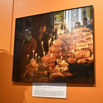 Simon's Coffee Shop - a display of pastries and pastries - Coffee & Tea Near Me - Cambridge, Massachusetts