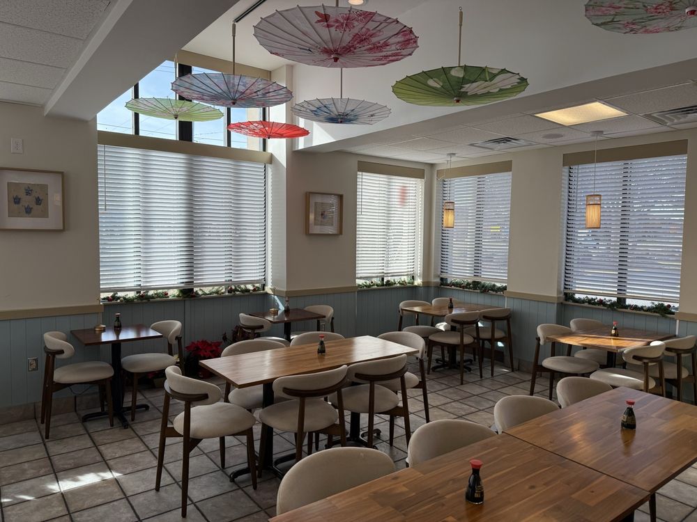 Zakaya Sushi & Kitchen