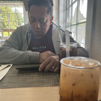 Bonito Poke Cafe - Hawaiian Near Me - American Canyon, California