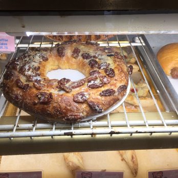 Leonard's Bakery - Bakeries Near Me - Honolulu, Hawaii Leonard's Bakery - Bakeries Near Me - Honolulu, Hawaii