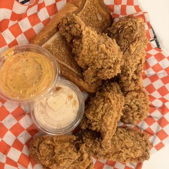Chicken G's - Crispy Wings (6pc) - Halal Near Me - Fremont, California