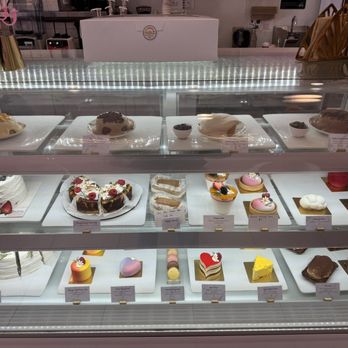 DayDream Cake Shop - Desserts Near Me - San Francisco, California DayDream Cake Shop - Desserts Near Me - San Francisco, California