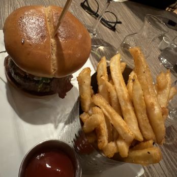 The Hideout Kitchen + Bar - Delicious burger, blue cheese, super satisfying - Comfort Food Near Me - Palm Desert, California The Hideout Kitchen + Bar - Delicious burger, blue cheese, super satisfying - Comfort Food Near Me - Palm Desert, California