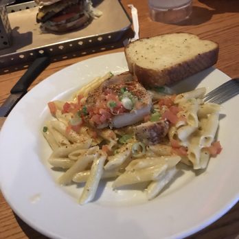 Chili's - Cajun chicken pasta.  Good flavor, but the chicken texture was rubberlike. Must have come from the freezer. - Tex-Mex Near Me - Chula Vista, California
