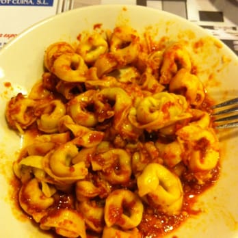 L'Oliva - Tortellini a la rabiatta - Brasseries Near Me - Badalona, B
