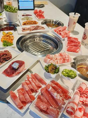 H Pot Korean BBQ & Hot Pot
