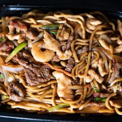 Joy Food - Combination Lo Mein
