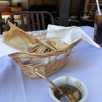 Mantee Cafe - Starters: crispy pita bread with zaatar sauce - Mediterranean Near Me - Studio City, California Mantee Cafe - Starters: crispy pita bread with zaatar sauce - Mediterranean Near Me - Studio City, California
