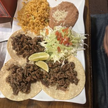 La Bonita's - 3 Carne Asada Bonita Tacos - Mexican Near Me - Palm Springs, California La Bonita's - 3 Carne Asada Bonita Tacos - Mexican Near Me - Palm Springs, California