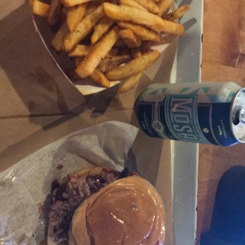 Stiles Switch BBQ & Brew - Barbeque Near Me - Austin, Texas