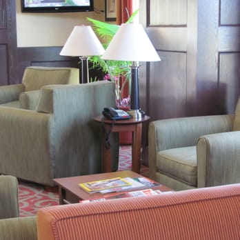 Comfort Suites - Lobby @ Comfort Suites - Hotels Near Me - Palestine, Texas Comfort Suites - Lobby @ Comfort Suites - Hotels Near Me - Palestine, Texas