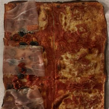 Lazzara's Pizza Cafe - 1/2 lazarra's soecial, 1/2 pepperoni - Pizza Near Me - New York, New York Lazzara's Pizza Cafe - 1/2 lazarra's soecial, 1/2 pepperoni - Pizza Near Me - New York, New York