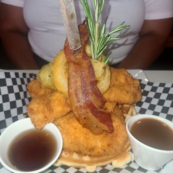 Lemon Tree Cafe - Mama Waffle and Chicken - Breakfast & Brunch Near Me - Rancho Cucamonga, California Lemon Tree Cafe - Mama Waffle and Chicken - Breakfast & Brunch Near Me - Rancho Cucamonga, California