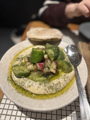 avec River North by null