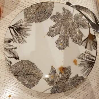 Le Parva - Cette assiette est juste trop belle. - Desserts Near Me - Montreal, Quebec