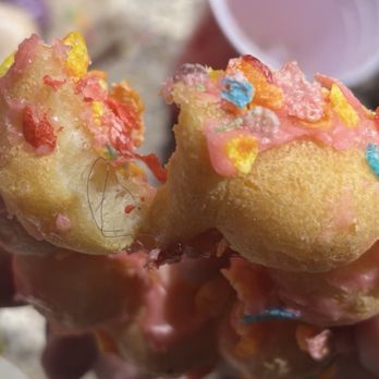 Sleepyhead Donut - A hair - Donuts Near Me - Paradise, Nevada Sleepyhead Donut - A hair - Donuts Near Me - Paradise, Nevada