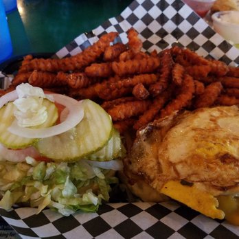 Callahan's West - Oooowweee this was good eats! Tailgate with an egg! - Pubs Near Me - Lenexa, Kansas