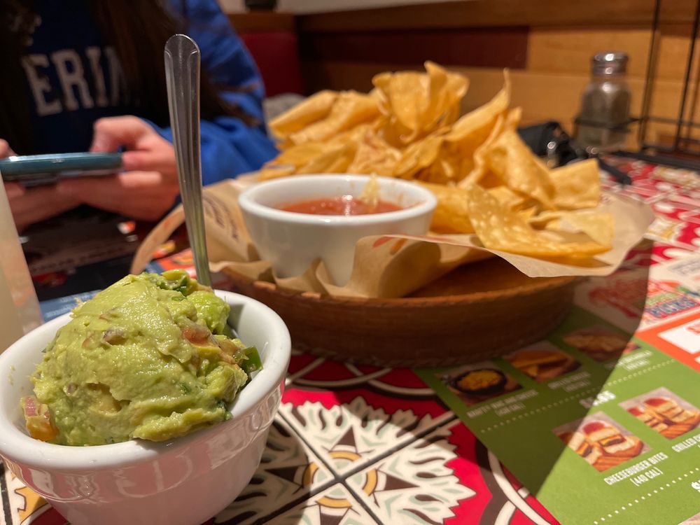 CHILI’S 36 Photos & 44 Reviews Bars 1260 W Sunset Dr, Waukesha