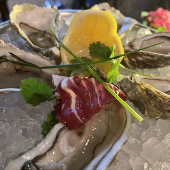 La Couronne - Normandie oysters - French Near Me - Rouen, 76