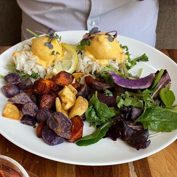 Lapisara Eatery - Dungeness crab Benedict comes with potatoes and salad. - Breakfast & Brunch Near Me - San Francisco, California Lapisara Eatery - Dungeness crab Benedict comes with potatoes and salad. - Breakfast & Brunch Near Me - San Francisco, California
