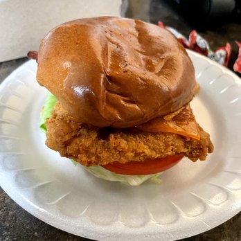 Burger Barn - Burgers Near Me - Bridgeport, California
